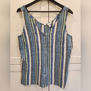Ladies casual button down tank